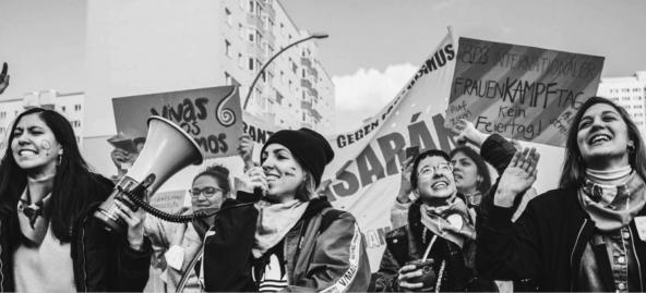  Pese a la ausencia de un movimiento dinámico de mujeres por décadas, existe finalmente el potencial de crear una nueva lucha significativa en Alemania que está inspirada por los paros internacionales de las mujeres.