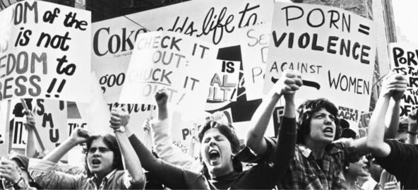 Este texto tiene como objetivo hacer un breve recorrido histórico por algunas de las asociaciones de hombres por la liberación femenina desde 1910, hasta la fecha. Así como plantear una discusión filosófica acerca de cuál debería de ser la posición de los varones antipatriarcales en los movimientos feministas.